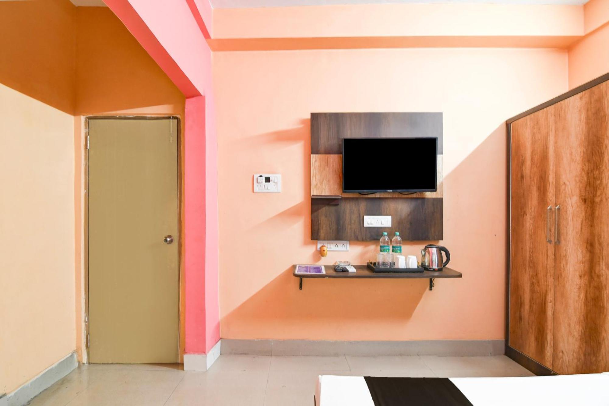 Hotel O Survey Park Jādabpur Esterno foto