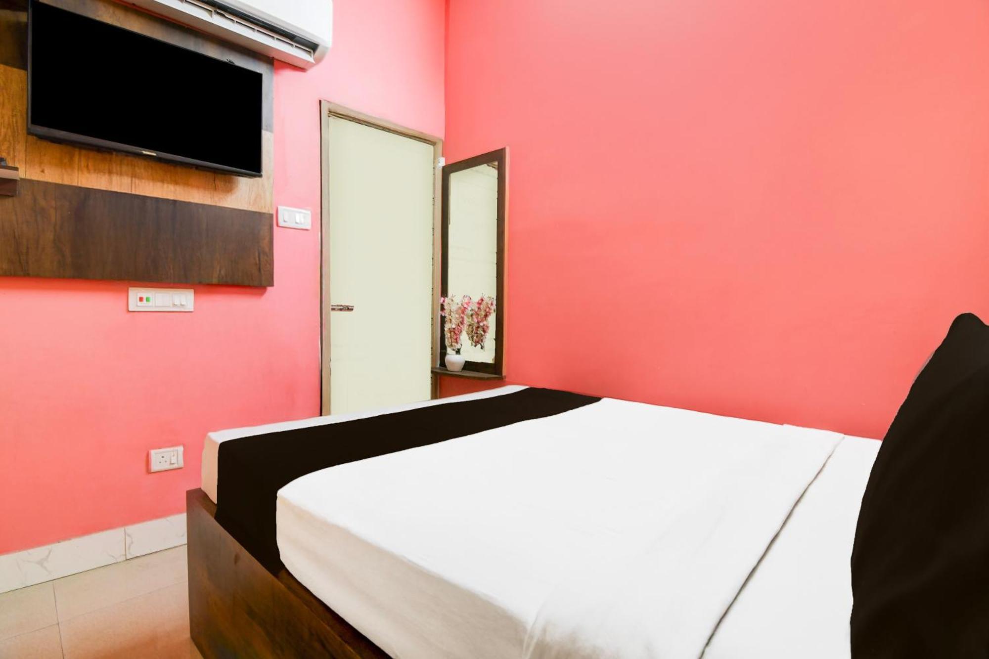 Hotel O Survey Park Jādabpur Esterno foto